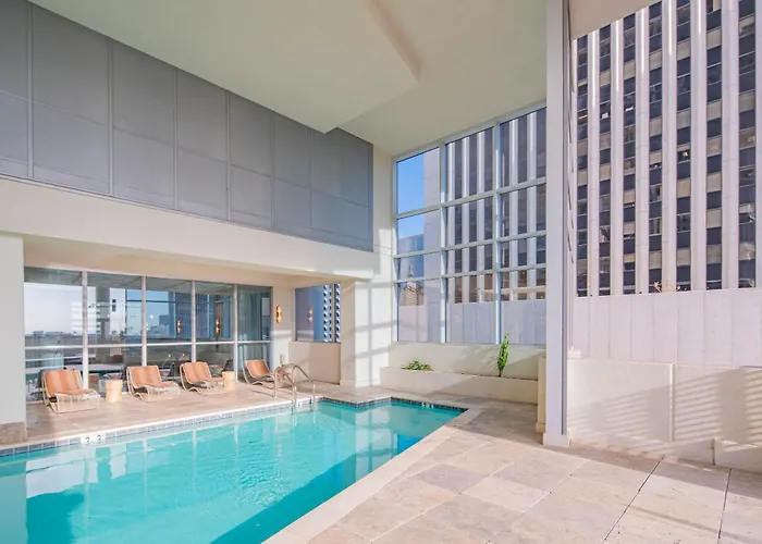 Stadium District Pool Gym Balcony Parking Wd * Phoenix