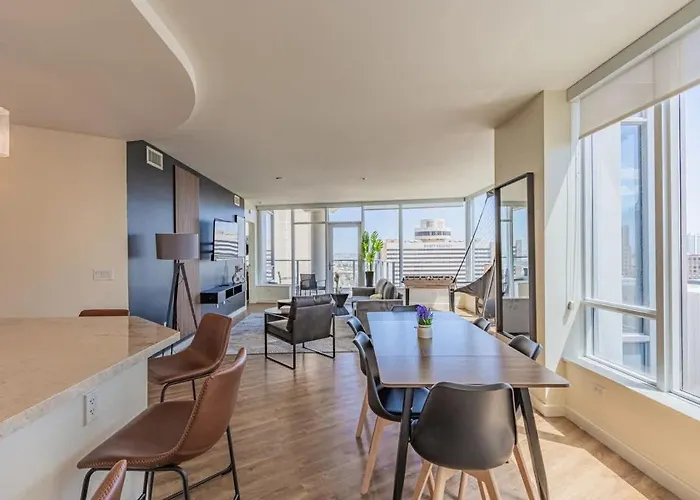 Apartment Stadium District Pool Gym Balcony Parking Wd